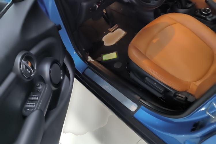 Used MINI 2016 1.2T ONE Five-Door Edition Driver Seat