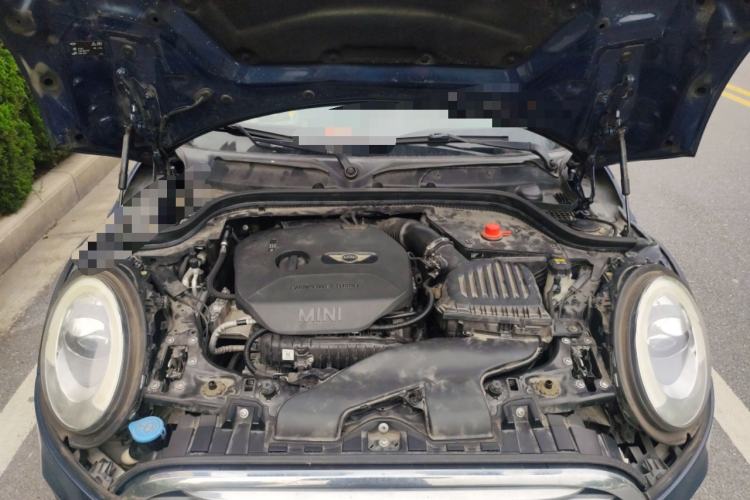 Used MINI 2016 1.5T COOPER SEVEN Five-Door Edition Engine Bay