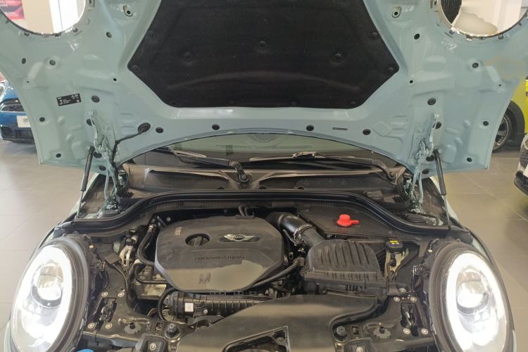Used MINI 2016 1.5T COOPER Performance Edition Engine Bay