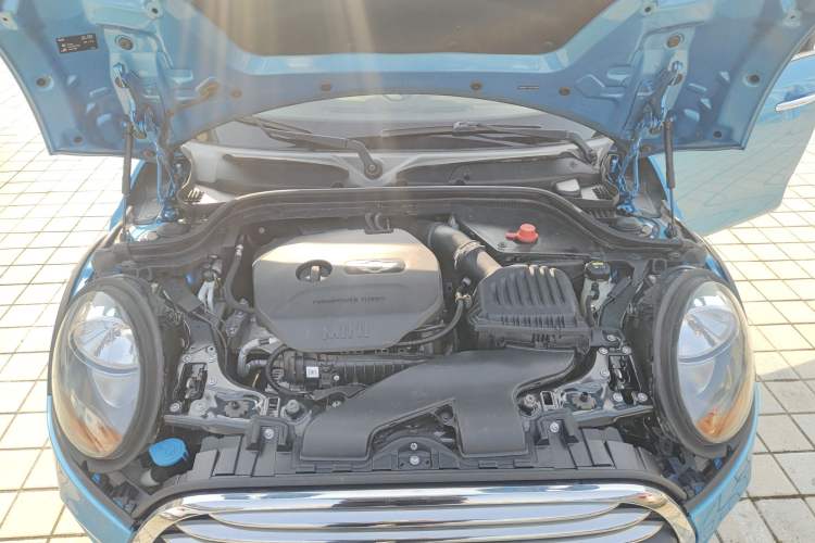 Used MINI 2016 1.2T ONE Five-Door Edition Engine Bay