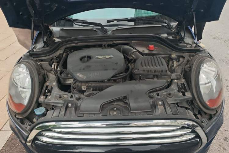 Used MINI 2016 1.5T COOPER Engine Bay