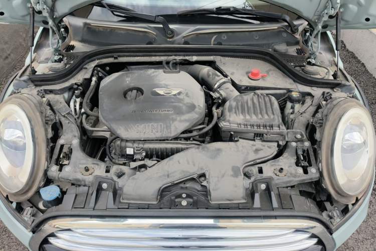 Used MINI 2016 1.5T COOPER Performance Edition Engine Bay