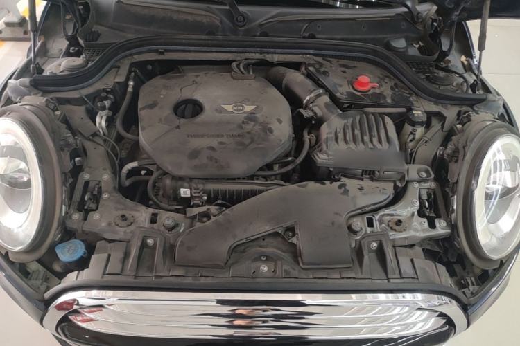 Used MINI 2016 1.5T COOPER SEVEN Engine Bay