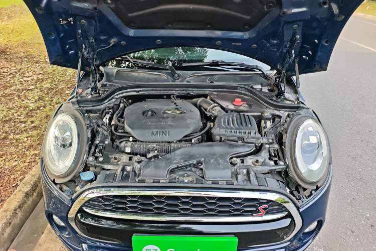 Used MINI 2016 2.0T COOPER S SEVEN Engine Bay
