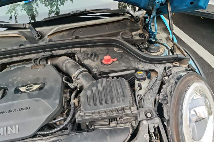 Used MINI 2016 1.5T COOPER Performance Edition Engine Bay Left