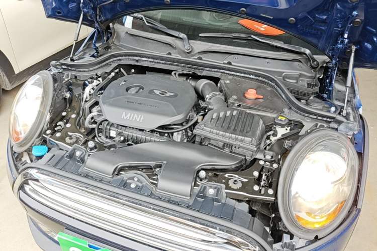 Used MINI 2016 1.5T COOPER Engine Bay