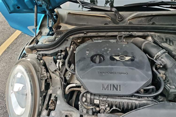 Used MINI 2016 1.5T COOPER Performance Edition Engine Bay Right