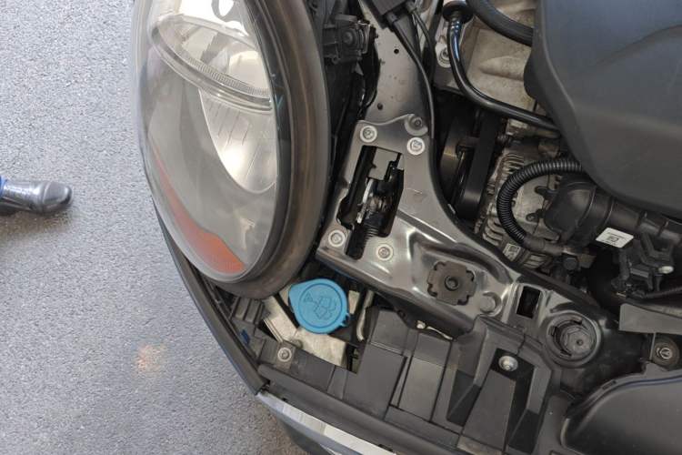Used MINI 2016 1.2T ONE Pioneer Edition Engine Bay Right