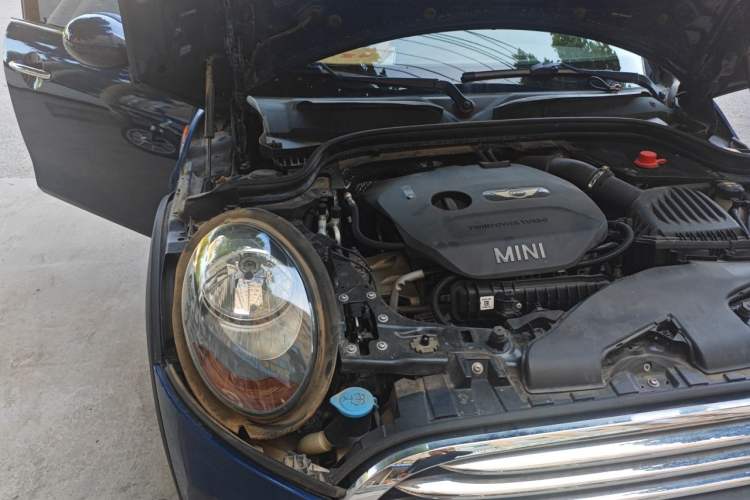 Used MINI 2016 1.2T ONE Five-Door Edition Engine Bay Right