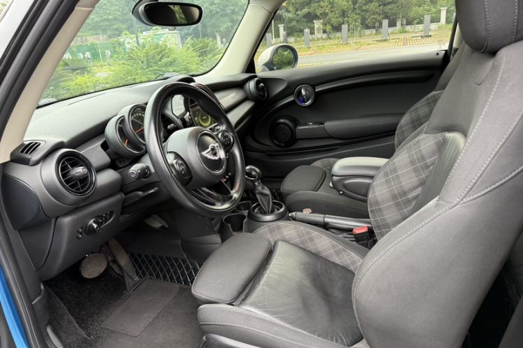 Used MINI 2016 1.5T COOPER Exterior 1