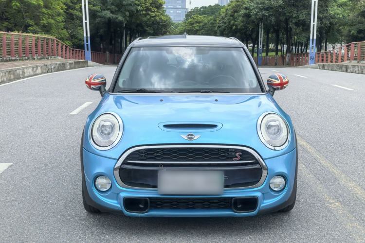 Used MINI 2016 2.0T COOPER S Pioneer Edition Five-Door Model Exterior 3