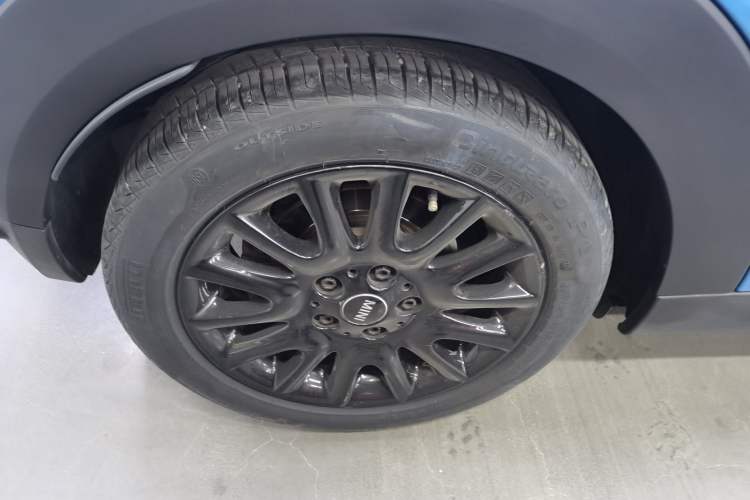 Used MINI 2016 1.2T ONE Pioneer Edition Exterior 4