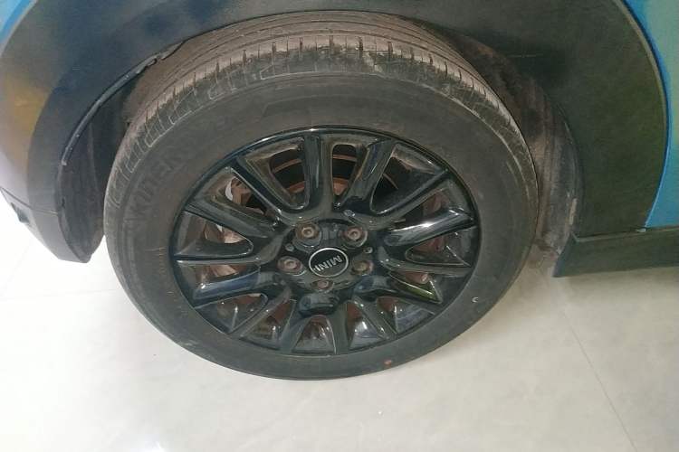 Used MINI 2016 1.2T ONE Pioneer Edition Exterior 5