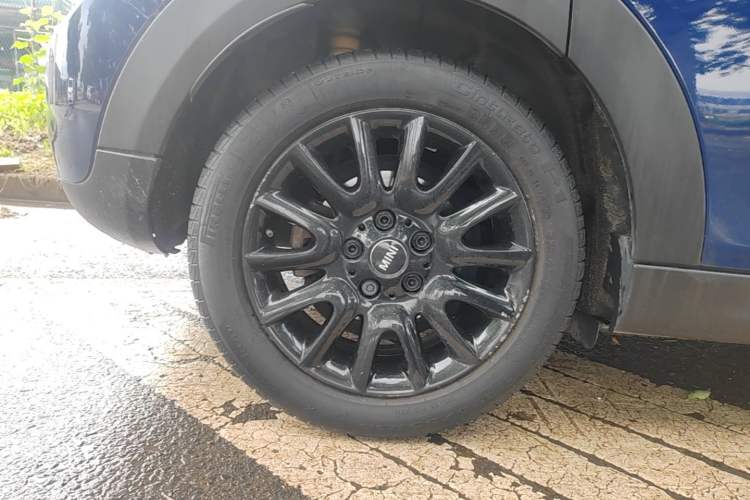 Used MINI 2016 1.5T COOPER Five-Door Edition Exterior 5