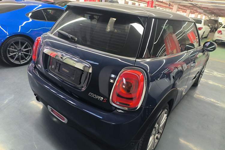 Used MINI 2016 1.5T COOPER SEVEN Exterior 5