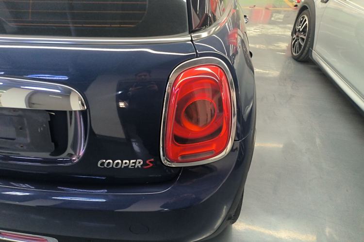 Used MINI 2016 1.5T COOPER SEVEN Exterior 6