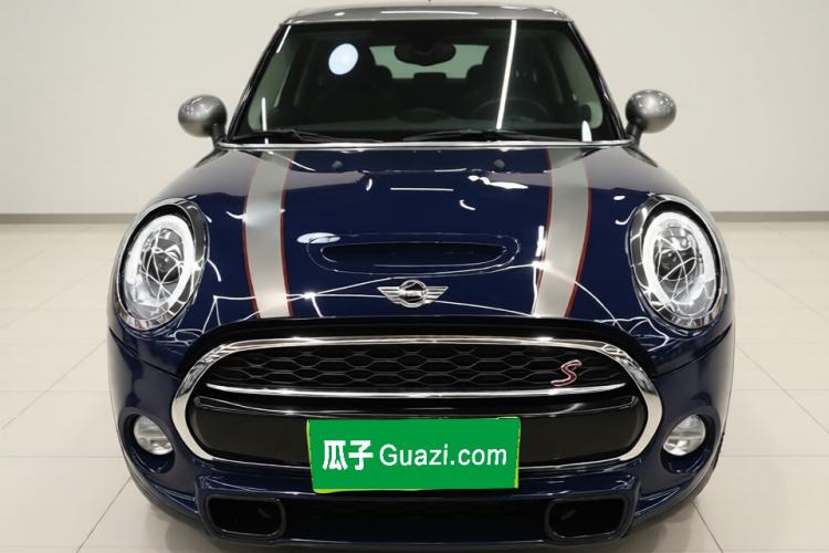 Used MINI 2016 2.0T COOPER S SEVEN Five-Door Edition Front