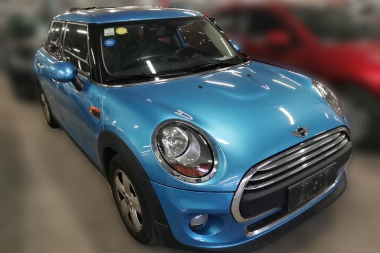 Used MINI 2016 1.2T ONE Five-Door Edition Front Right 45 Deg