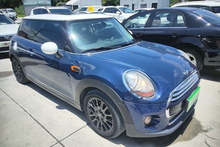 Used MINI 2016 1.5T COOPER Front Right 45 Deg