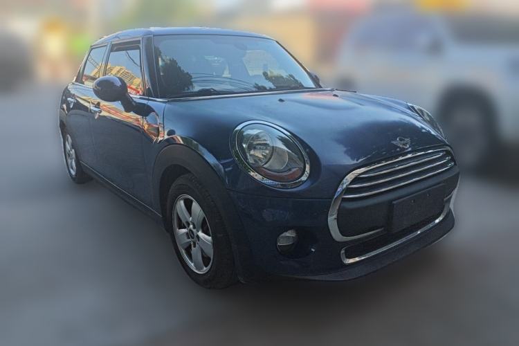 Used MINI 2016 1.2T ONE Five-Door Edition Front Right 45 Deg
