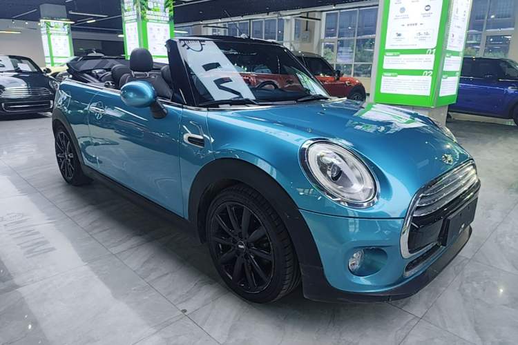 Used MINI 2016 1.5T COOPER CABRIO Front Right 45 Deg