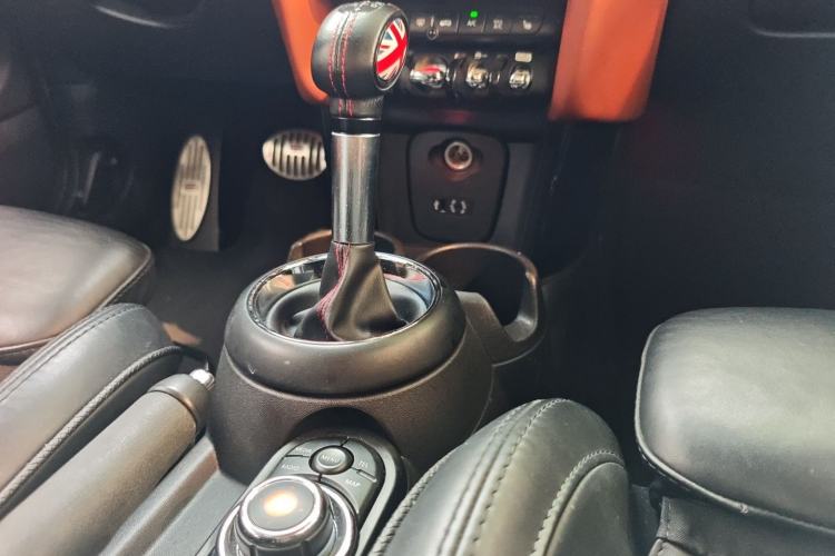 Used MINI 2016 2.0T COOPER S SEVEN Gear Lever