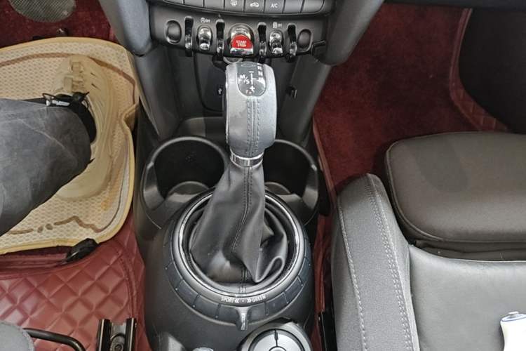 Used MINI 2016 1.5T COOPER Gear Lever