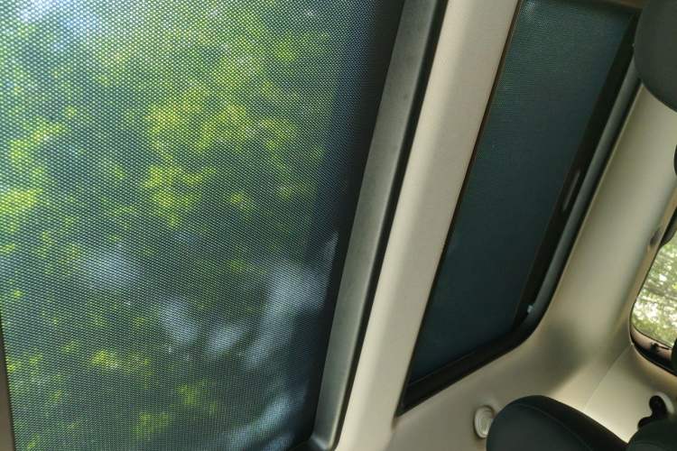 Used MINI 2016 1.5T COOPER Avant-Garde Headliner