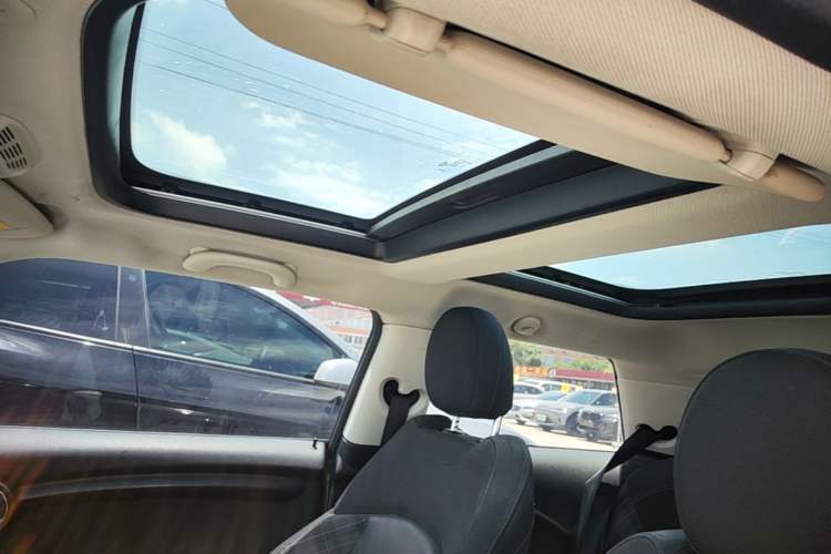 Used MINI 2016 1.5T COOPER Headliner