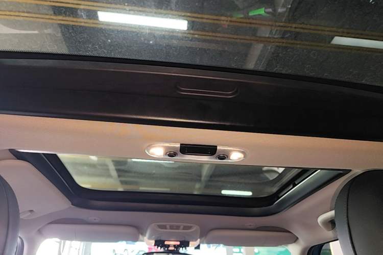 Used MINI 2016 2.0T COOPER S Pioneer Edition Five-Door Model Headliner