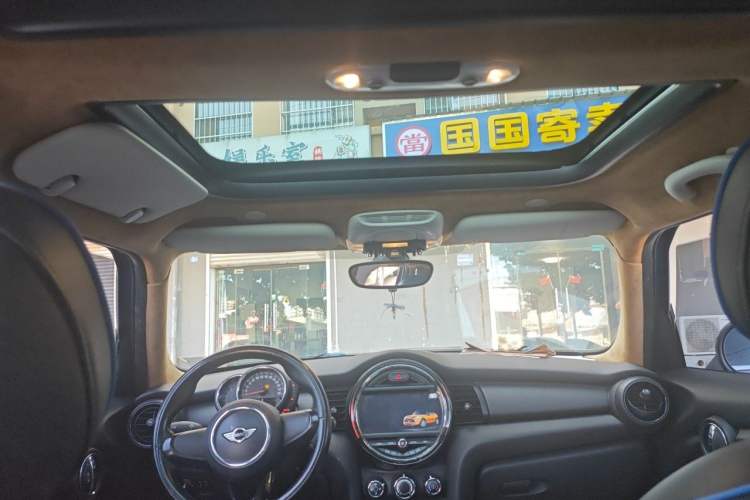 Used MINI 2016 1.2T ONE Five-Door Edition Headliner