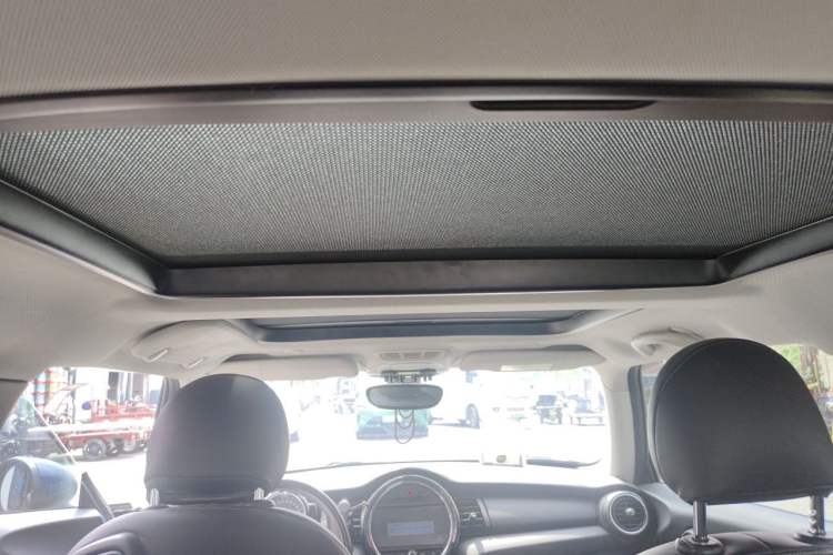 Used MINI 2016 1.2T ONE Pioneer Edition Headliner