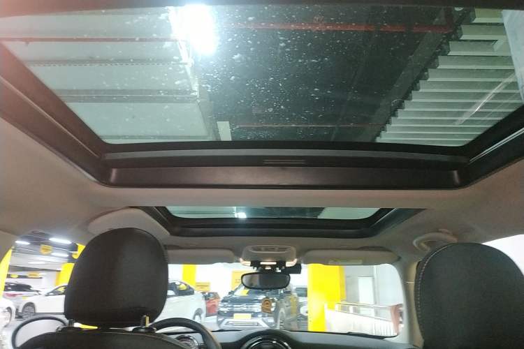 Used MINI 2016 1.2T ONE Pioneer Edition Headliner