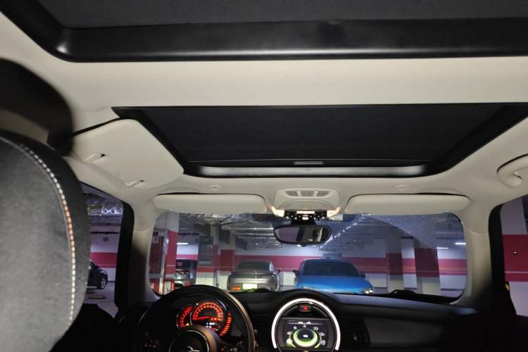 Used MINI 2016 1.5T COOPER Headliner