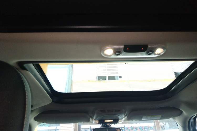 Used MINI 2016 1.2T ONE Five-Door Edition Headliner