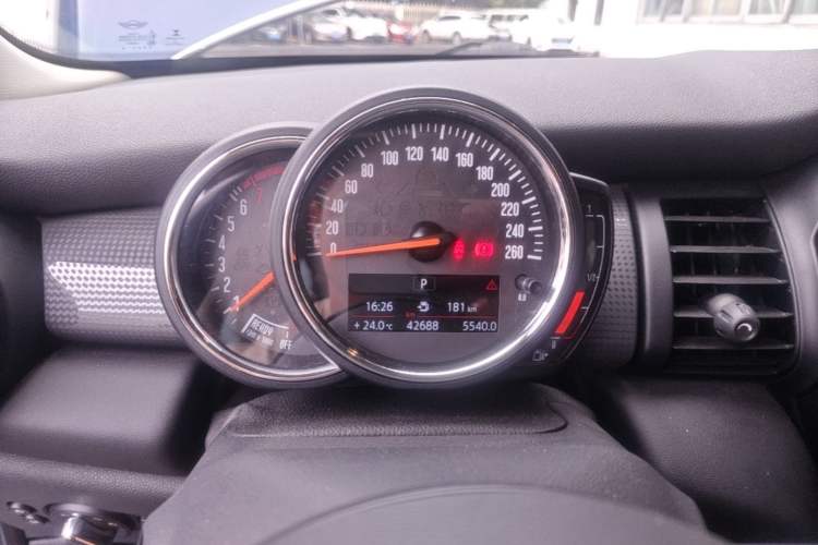 Used MINI 2016 1.5T COOPER Instrument Cluster