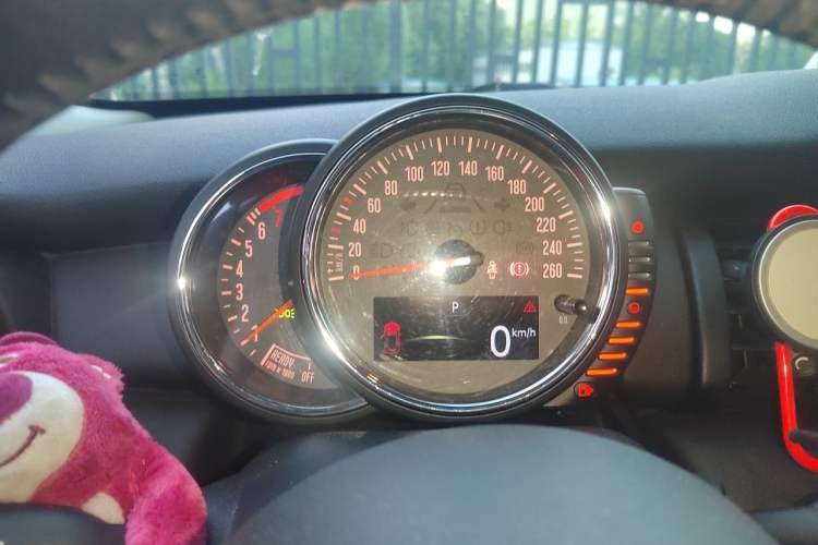 Used MINI 2016 1.2T ONE Pioneer Edition Instrument Cluster