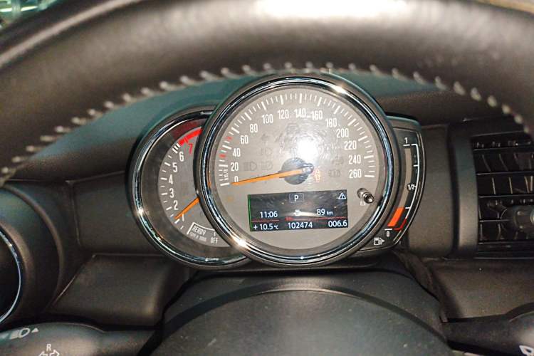 Used MINI 2016 1.2T ONE Pioneer Edition Five-Door Version Instrument Cluster