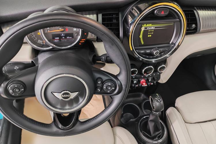 Used MINI 2016 1.5T COOPER CABRIO Interior 1