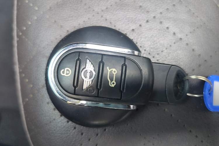 Used MINI 2016 1.5T COOPER CABRIO Interior 1