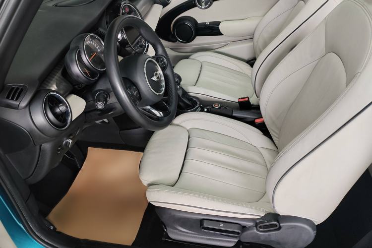 Used MINI 2016 1.5T COOPER CABRIO Interior 2