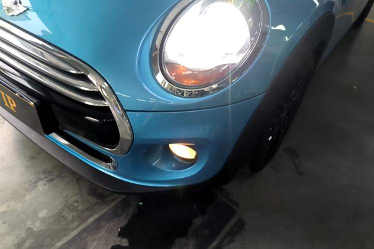 Used MINI 2016 1.5T COOPER Left Front Headlight