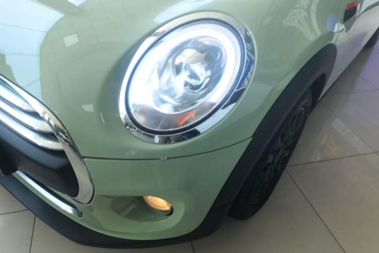 Used MINI 2016 1.2T ONE Pioneer Edition Five-Door Version Left Front Headlight