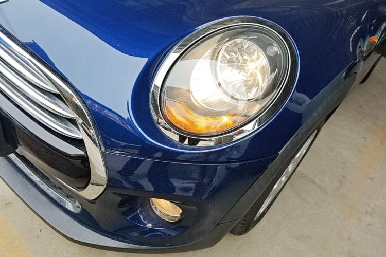 Used MINI 2016 1.5T COOPER Left Front Headlight