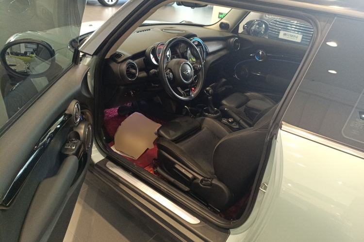 Used MINI 2016 1.5T COOPER Performance Edition Left Front Seat