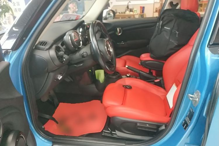 Used MINI 2016 1.5T COOPER Five-Door Edition Left Front Seat