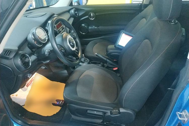 Used MINI 2016 1.2T ONE Pioneer Edition Left Front Seat