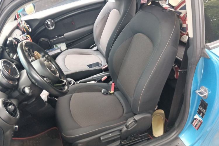 Used MINI 2016 1.2T ONE Pioneer Edition Left Front Seat