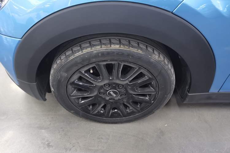 Used MINI 2016 1.2T ONE Pioneer Edition Left Front Wheel Hub