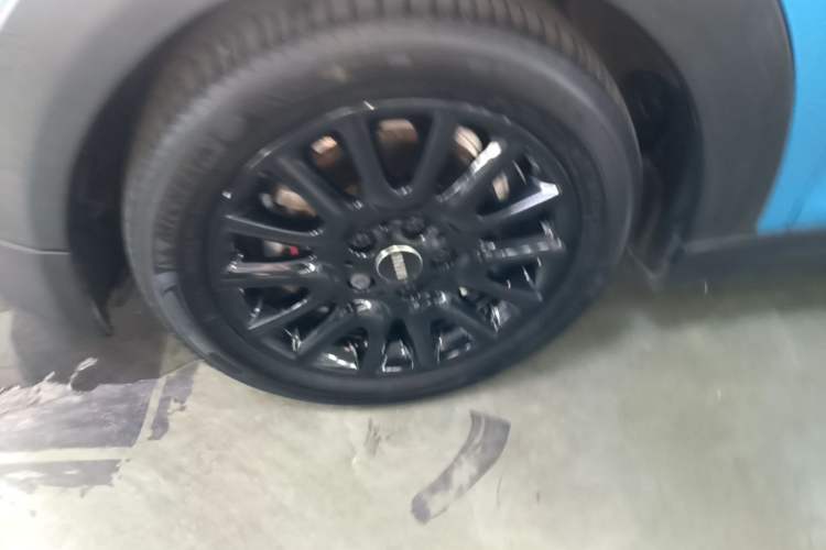 Used MINI 2016 1.5T COOPER Left Front Wheel Hub
